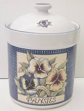 Farmhouse Blue Medium Canister & Lid