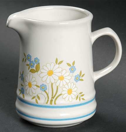 Fairfield Creamer