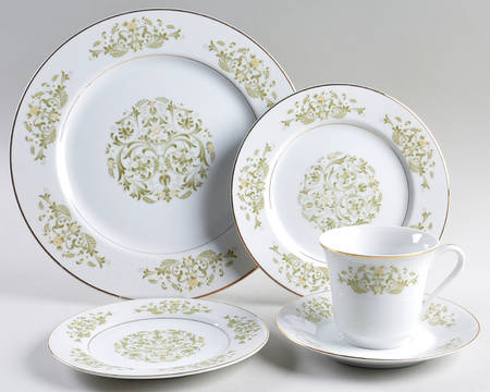 Golden Scroll 5 Piece Place Setting