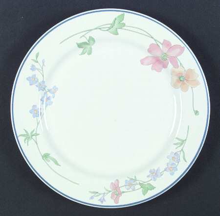 Gracious Dinner Plate