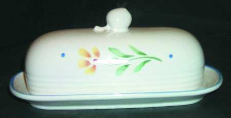 Greta (Coupe, Blue Trim) 1/4 Lb Covered Butter