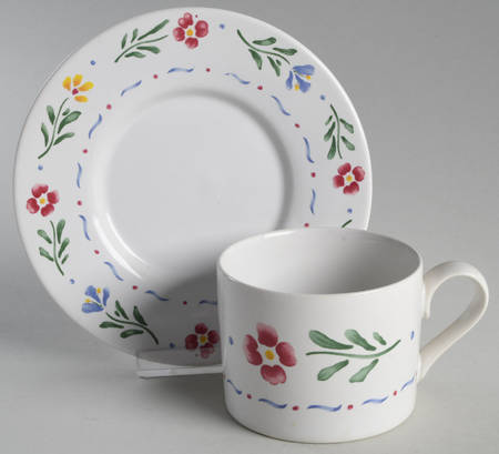Greta (Rim, No Trim) Flat Cup & Saucer Set