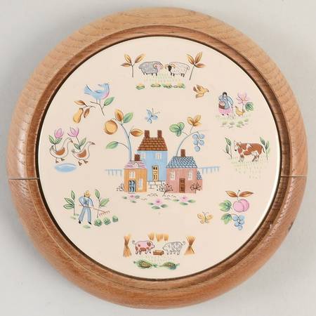 Heartland Trivet