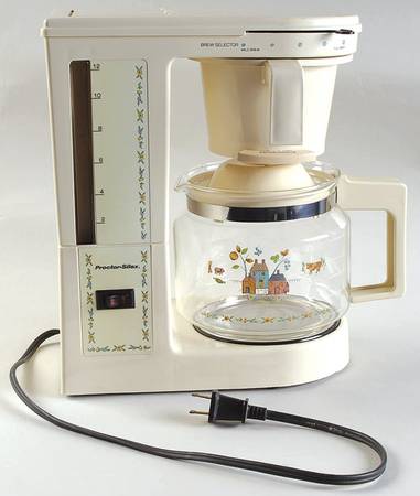 Heartland Electric Coffee Maker W/Glass Pot