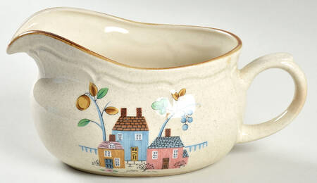 Heartland Gravy Boat