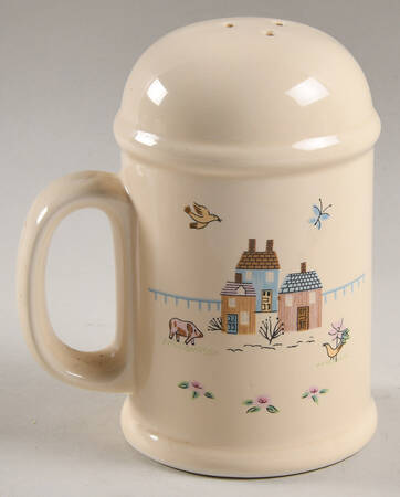Heartland Stove Top Salt Shaker