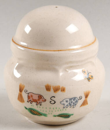 Heartland Salt Shaker