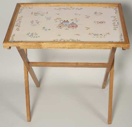 Heartland Folding Wood Tray Table