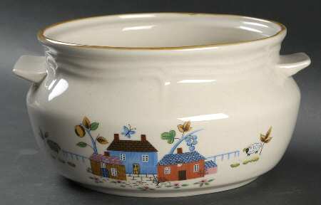 Heartland 1.75 Qt Round Covered Casserole No Lid