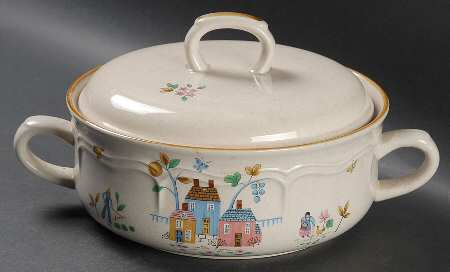 Heartland 1.5 Qt Round Covered Vegetable