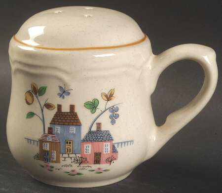 Heartland Salt Shaker