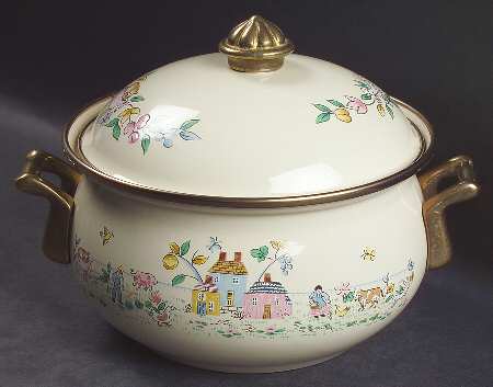 Heartland 2 Quart Metal Covered Casserole