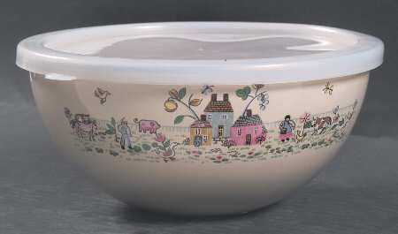Heartland 7 3/4" Metal Bowl W/Plastic Lid