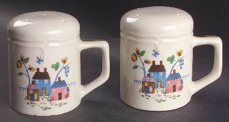 Heartland Stove Top Salt & Pepper Set