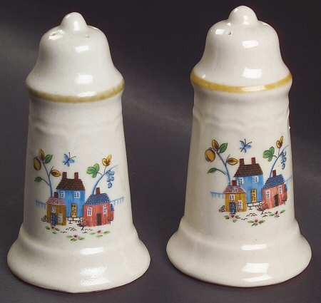 Heartland Salt & Pepper Set