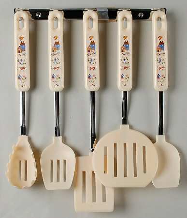 Heartland 6 Pc. Kitchen Utensil Set (Nylon W/Metal Holder)