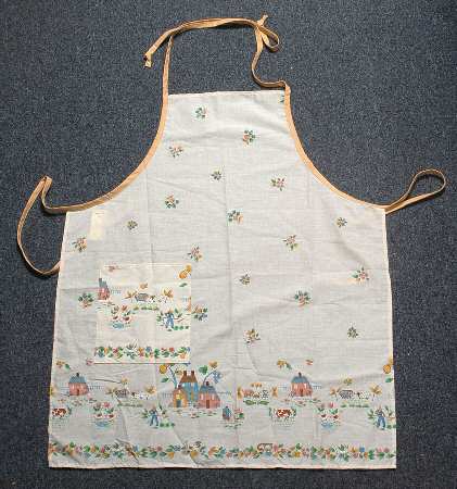 Heartland Cloth Kitchen Apron