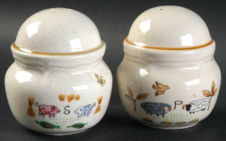 Heartland Salt & Pepper Set