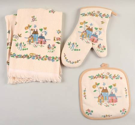 Heartland 4 Pc Kitchen Set (POTHM1, OVENM, DISHT)