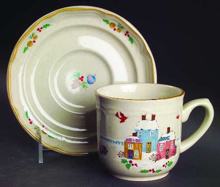Heartland Christmas Flat Cup & Saucer Set