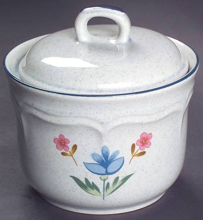 Heritage Sugar Bowl & Lid