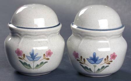 Heritage Salt & Pepper Set