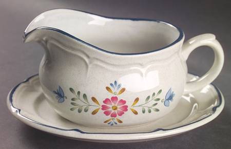 Heritage Gravy Boat & Underplate/Relish