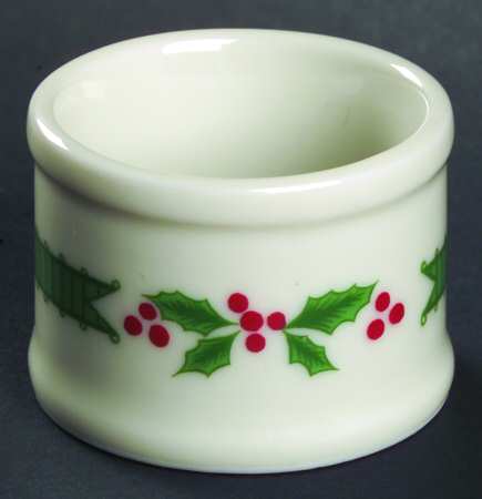 Holly Ribbon Napkin Ring by International