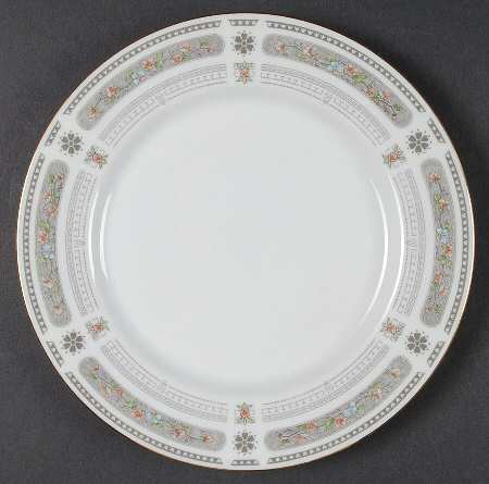 Illusion Salad Plate