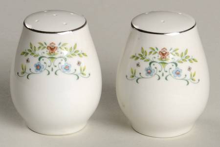 Juliet Salt & Pepper Set