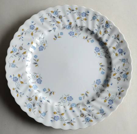 Leonia Sonnet 12" Chop Plate (Round Platter)