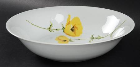 Loretta 9" Round Vegetable Bowl