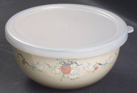 Marmalade Bowl-Metal 5 7/8"  with Plastic Lid