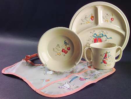 Marmalade (3 Piece) Melmac/Melamine Child's Set W/Vinyl Bib