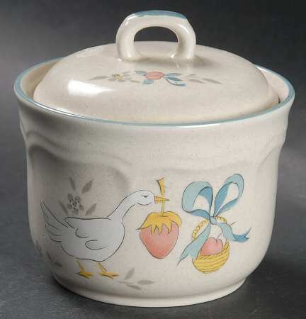 Sugar Bowl & Lid