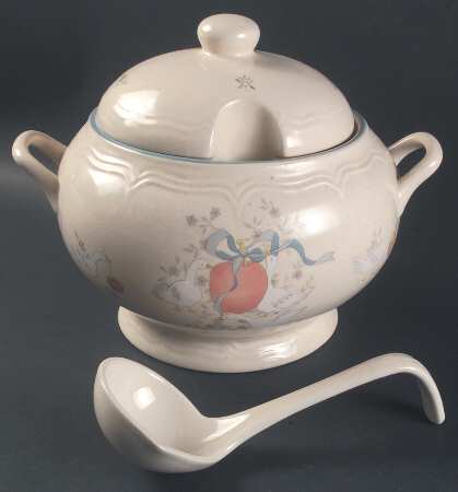 Marmalade Tureen & Lid W/Ladle