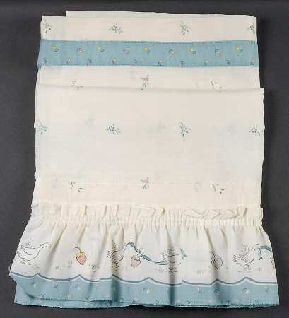 Marmalade 21" X 49" Double Rod Curtain Valance