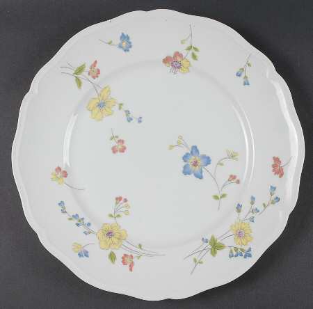 Meadowbrook 12" Chop Plate (Round Platter)
