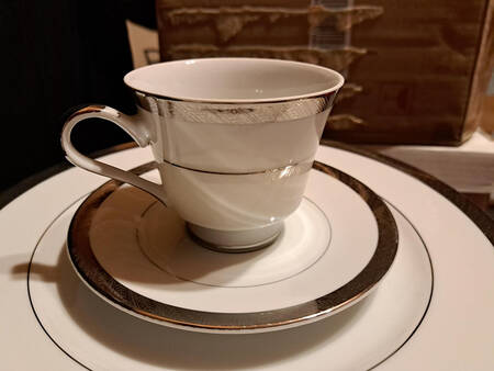 Michele Footed Cup & Saucer Set