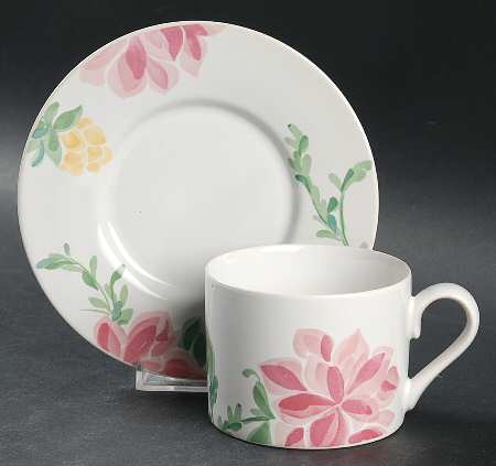 Mystique Flat Cup & Saucer Set