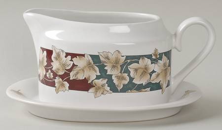 Nature Study Gravy Boat & Underplate
