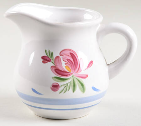 New Tradition Creamer