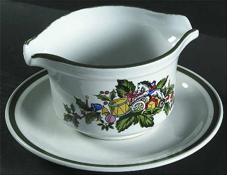 Noel (Band 1-8" From Edge) Gravy Boat with Attached Underplate