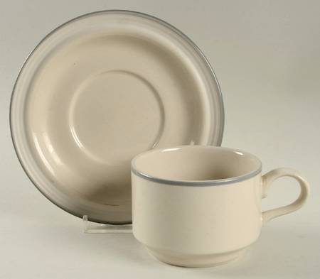 Oyster Flat Cup & Saucer Set