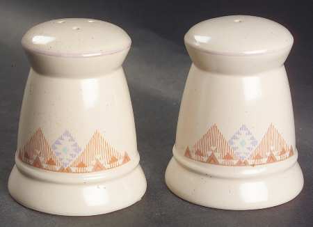 Pueblo Salt & Pepper Set