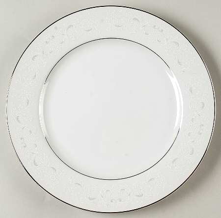 Queen Ann Dinner Plate