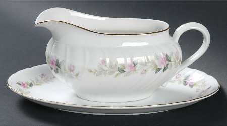 Regal Rose Gravy Boat & Underplate