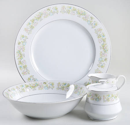 Romance 5 Piece Hostess Set