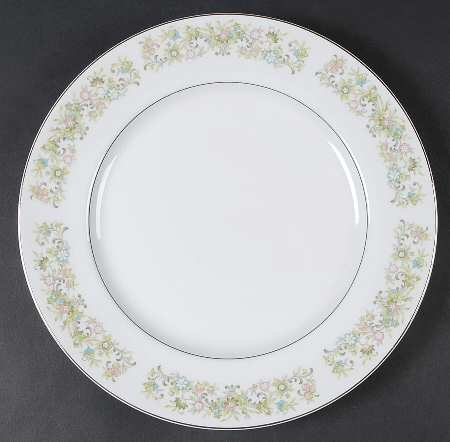 Romance 12" Chop Plate (Round Platter)