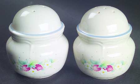 Strawberry Lane Salt & Pepper Set